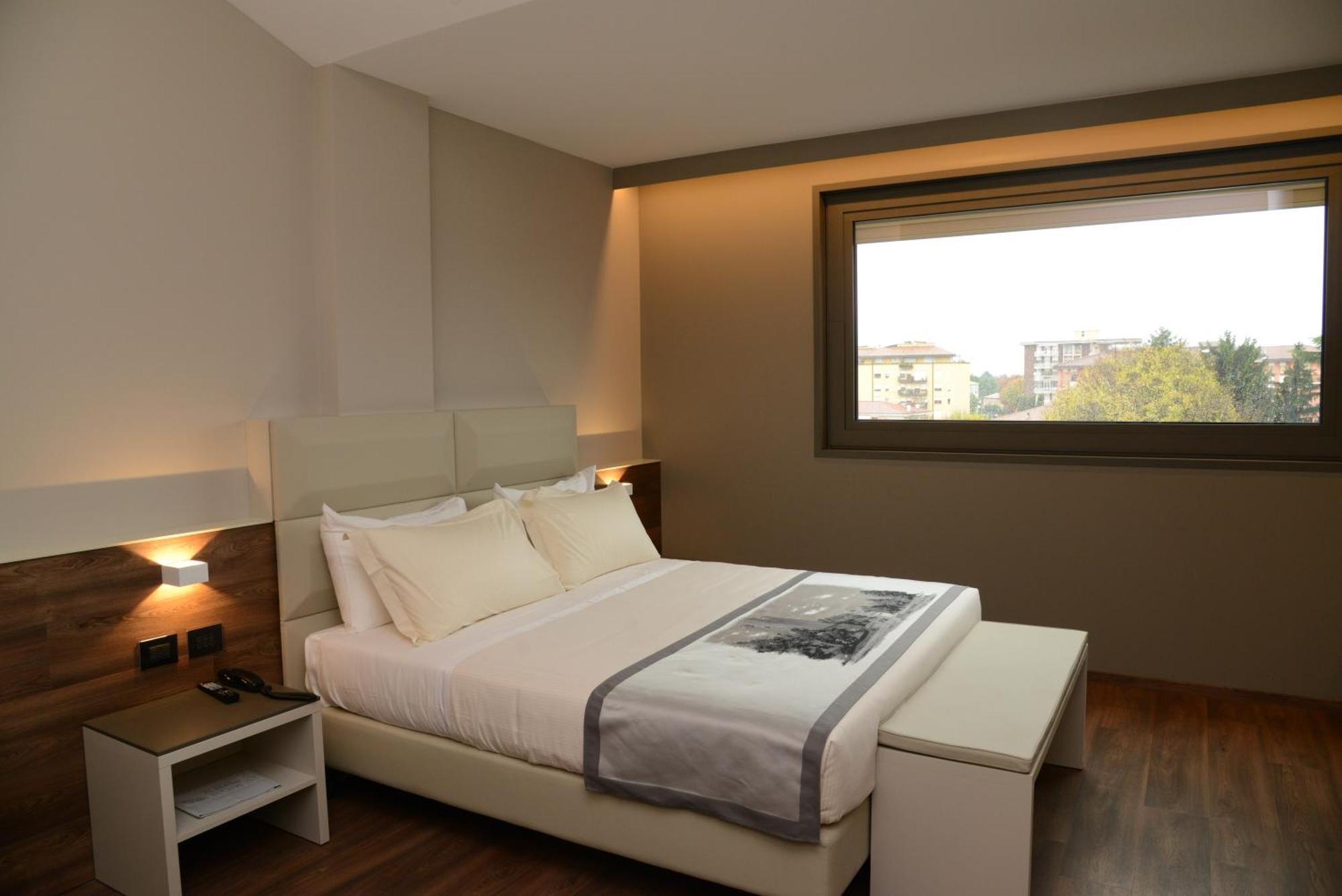 Junior Suite,681428442:JPEG